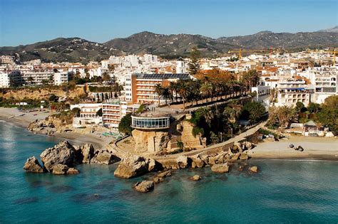 Nerja W Maladze Kurs Hiszpańskiego W Hiszpanii