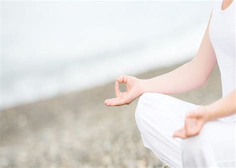 Gyan Mudra [A Hand Gesture for Harnessing Inner Wisdom] | Self ...