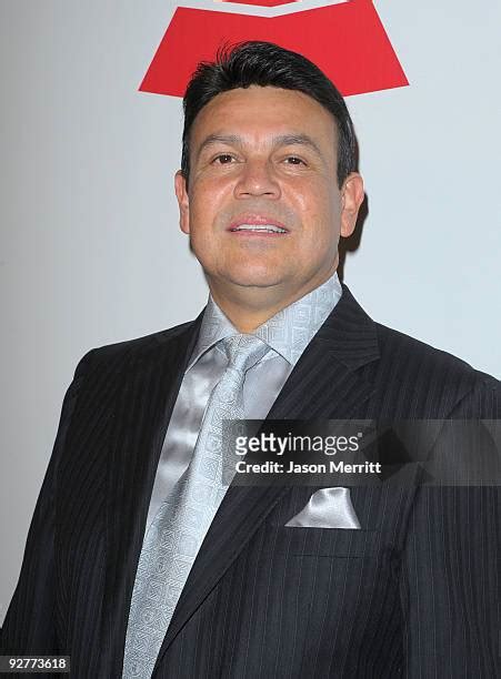 Jose Hernandez Musician Photos and Premium High Res Pictures - Getty Images