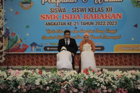 Smk Isda Babakan Mengadakan Acara Pelepasan Dan Wisuda Kelas Xii