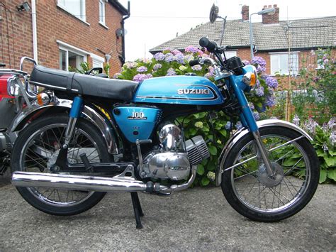 Suzuki A100/B120 - Good Motorcycles