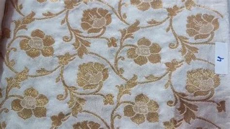 44 45 White Katan Silk Fabric At Rs 300meter In Varanasi Id