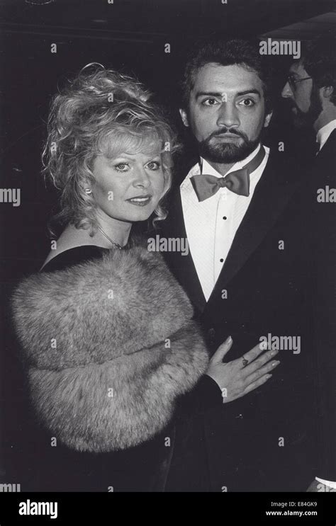 Sally Struthers Rey Vincenty © Darlene Hammond Globe Photos Zuma Wire Alamy Live News Stock