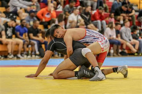 Active Duty Marines And Sailors Compete In The Lejeune Nara Dvids