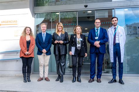 La Alcaldesa De Huelva Visita El Hospital Quirónsalud Por Su 10º