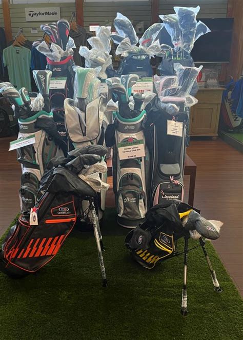 Pro Shop | Seymour Creek Golf Centre, North Vancouver