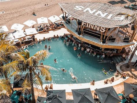 10 Bali Bars And Beach Clubs Perfect For Both Day And Night Klook Travel Blog