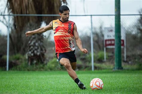 Recibe Correcaminos A Pumas Tabasco Cf Correcaminos