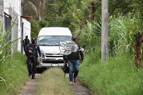 Más de 15 cuerpos han sido exhumados de fosas dentro de predio en Atzacan