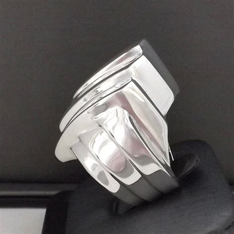 DND Sterling Silver Modernist Lightning Bolt Ring Hea… - Gem