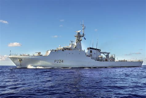 Royal Navy Warship HMS Trent strengthens maritime security partnership with Nigeria - defenceWeb