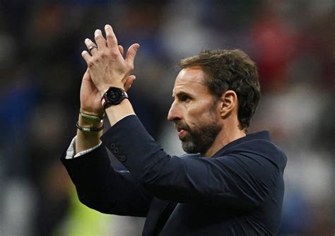 Relevo On Twitter Southgate Seguir Siendo Entrenador De Inglaterra