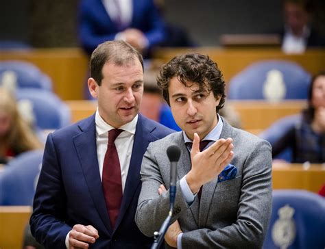 Het Wordt Tijd Dat Pvda En Groenlinks Samen Opgaan In Een Brede