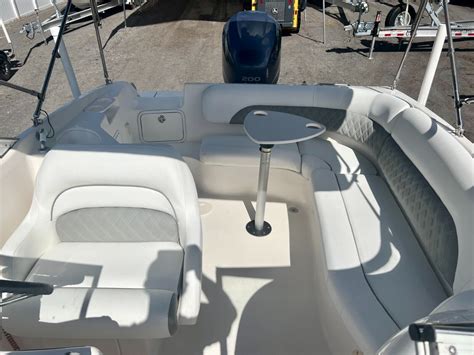 2005 Hurricane 237 Sundeck Deck Boat Yamaha 200 4 Stroke 2005 For Sale