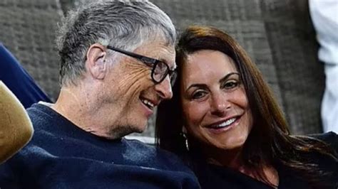 Bill Gates Spotted Dancing To Timberlake S Song With New Girlfriend