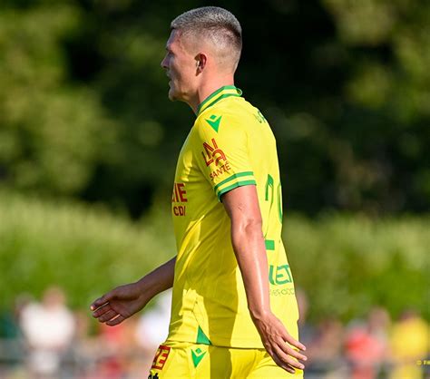 Lna Sant Prolonge Son Partenariat Avec Le Fc Nantes