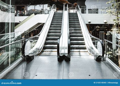 Stairway Electric Escalator Of Shopping Mall Modern Indoor Escalators