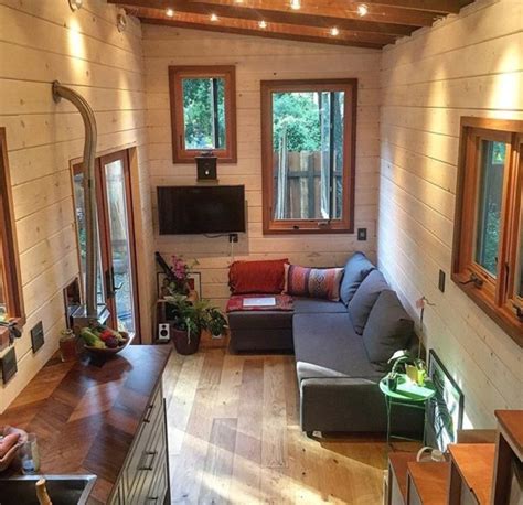 250 Sq Ft DIY Tiny House On Wheels