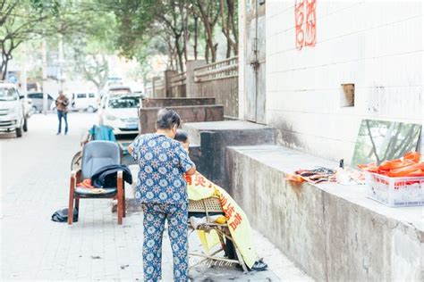 鄭州街頭巷尾的市井生活 每日頭條