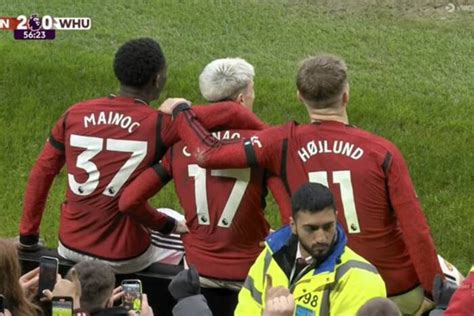 Gol Hojlunda Dublet Garnacho Triumf Manchesteru United Pech