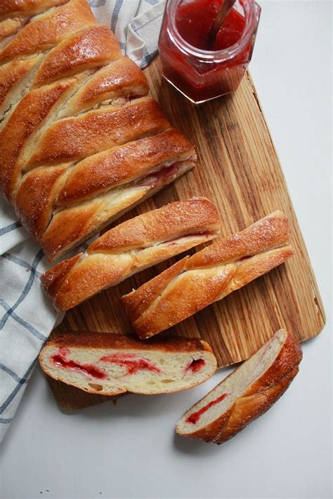 Braided Bread With Strawberry And Cream Cheese Filling Oh Sweet Day Food Braided Bread