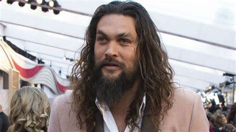 Jason Momoa Returning To ‘snl On November 18 With Tate Mcrae 1019fm