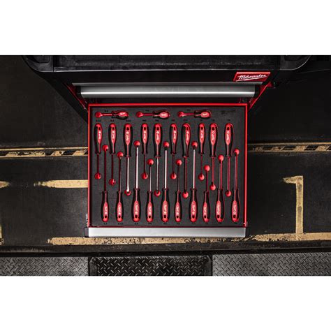 Milwaukee 23 teilige Einlage für Werkstattwagen 78 cm Tri Lobe