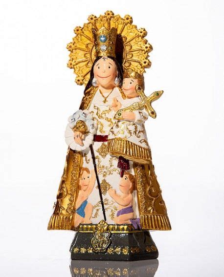 Divertida Imagen De La Virgen De Los Desamparados De Valencia