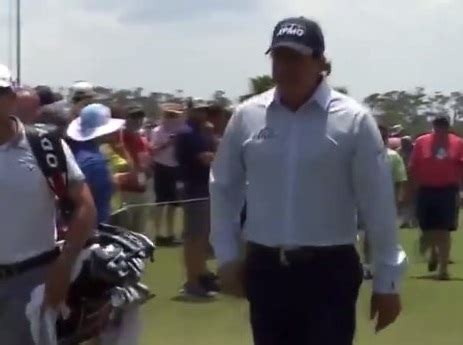 Phil Mickelson has perfect quote about his long-sleeve shirt