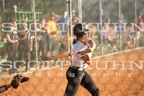 Scott Kuhn Photography Murray Vs North Murray Softball Senior Night