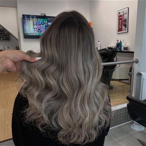classic ash hair color ideas   twist pixelify
