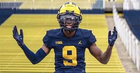 Vip Top247 Cb Daniel Harris Talks Michigan Official Visit