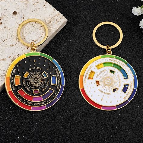 Color Wheel Rotatable Keychain Creative Turntable Color Wheel Charm