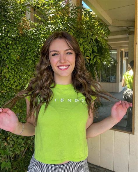 Ally Hardesty Net Worth A Look Into The YouTube Star S Wealth