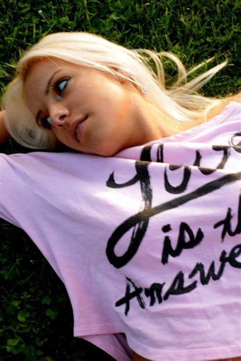 Natalia Samoylova's photo portfolio - 0 albums and 12 photos | Model Mayhem