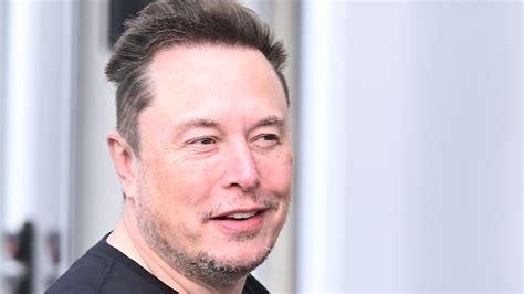 Tesla Chef Elon Musk Will Sich Bild Von Krankenstand Im Werk In