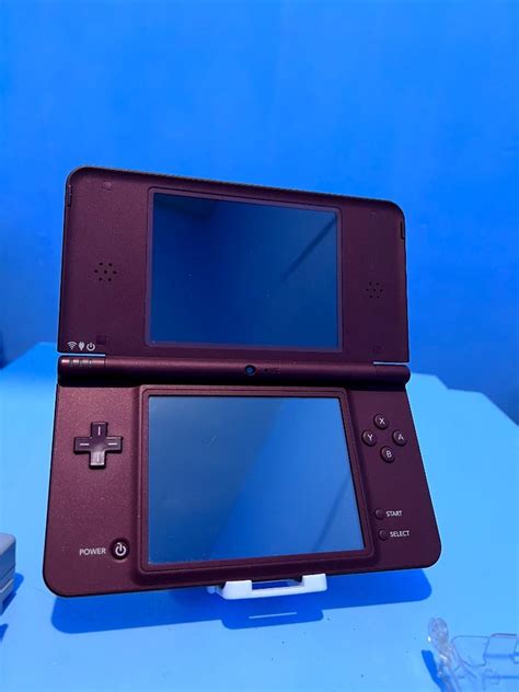 Nintendo DSI XL Burgundy Red W 468 Games In 1 Game Cart CONTAINS