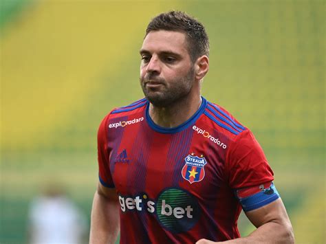 Csa Steaua A F Cut Implozie I Se Destram Adi Popa Face Dezv Luiri