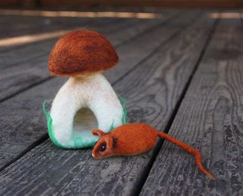 Needle Felted Mushroom And Mouse Fall Home Decoration Needle Etsy