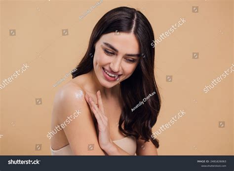 258 Thousand Naked Female Model Royalty Free Images Stock Photos Pictures Shutterstock