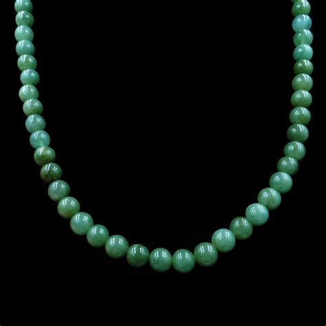 Vintage Green Jade Jadeite Beaded Long Necklace 21 Jade Bead Necklace Jade Beads Long