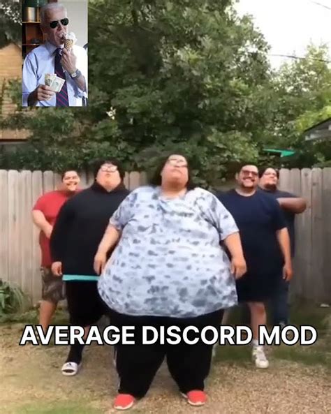 Average Discord Mod Youtube