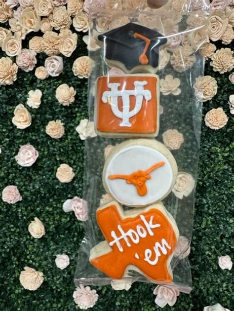 Mini Ut Graduation Cookie Pack Hayley Cakes And Cookies Hayley