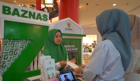 Permudah Masyarakat Baznas Buka Layanan Zakat Fitrah Di Mal Dan E