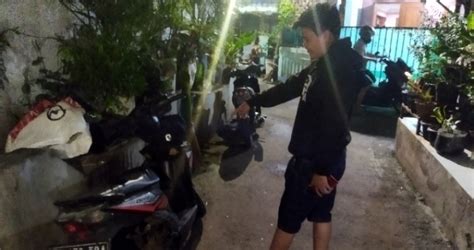 Kepergok Hendak Mencuri Motor Dua Pelaku Dikejar Warga Satu