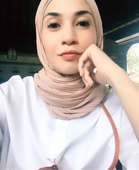 Artis Malaysia Hot On Tumblr