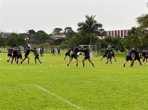 Criciúma aproveita dias sem partidas oficiais para fazer jogos treinos