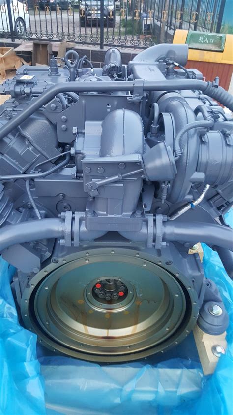 Water Cooled Diesel Engine Deutz Tcd2015v06 360kw 2100rpm