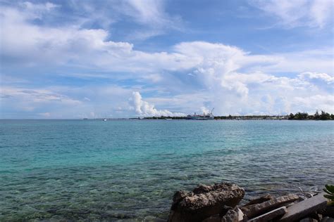 Day 33: A bit of a Kwajalein tour – Small Island, Big Life