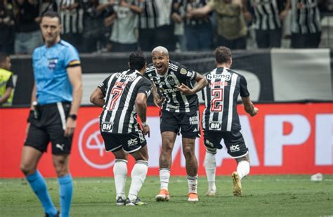 AGORA Mais um jogador do Atlético MG é convocado